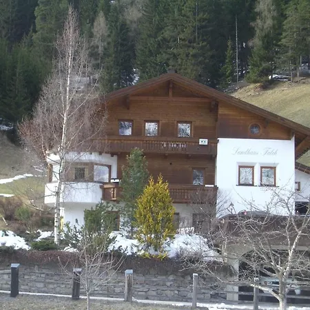 Landhaus Falch Apartment Sankt Anton am Arlberg