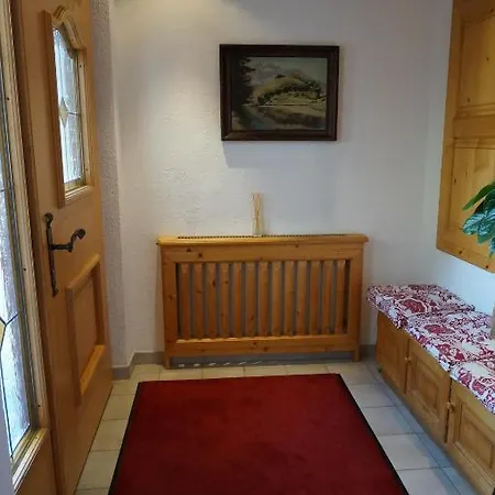 Landhaus Falch Apartment Sankt Anton am Arlberg