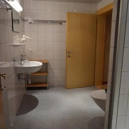 Landhaus Falch Apartment Sankt Anton am Arlberg